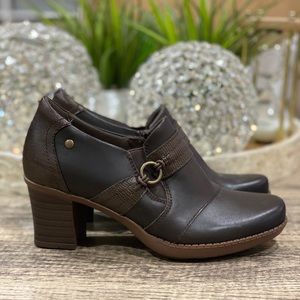 Earth origins heels Clearance